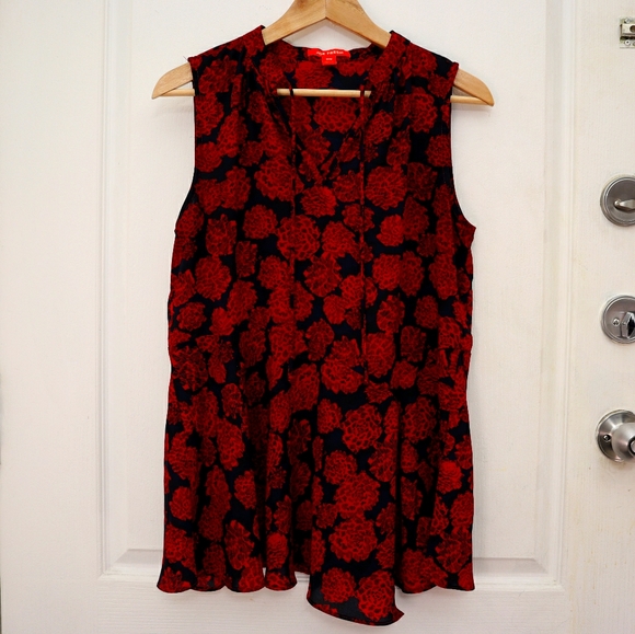 Flowy top - Picture 1 of 2